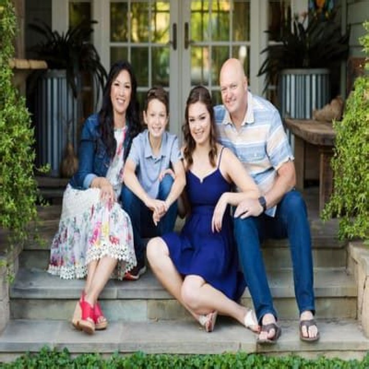 Age, Height, Parents, Siblings, Girlfriend, Net worth |