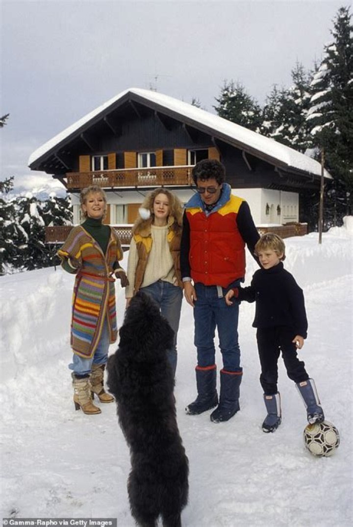 Barbara Michelle Wolff: Facts About Petula Clark's Daughter