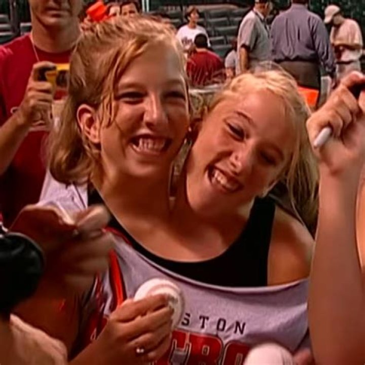 Dorien Wilson's Twin Brother Revealed!