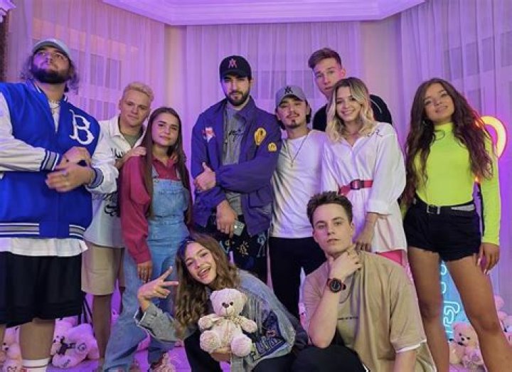 Is Vinnie Hacker Bisexual? Everything To Know About The Hype House TikTok Member |