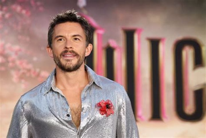 Jonathan Bailey's Wife: Unveiling The Mysterious Marriage