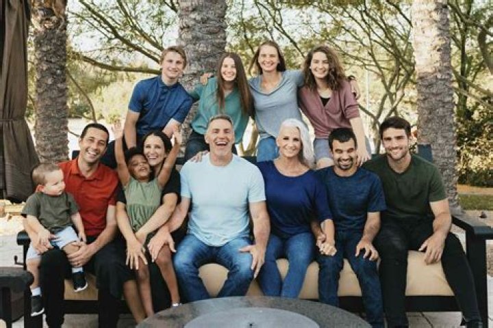 Kade Warner Parents: Meet Brenda And Kurt Warner
