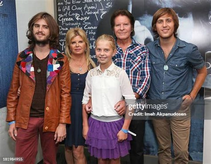 Kelsy Cameron Fogerty: Facts About John Fogerty's Daughter