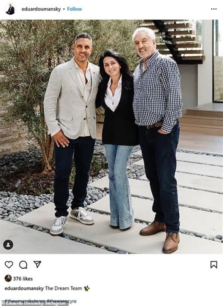Meet Estella Sneider, Eduardo Umansky