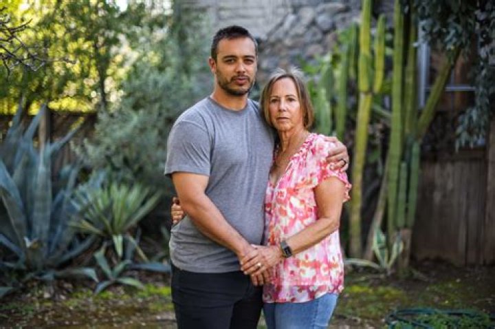Meet Joe Kapp wife, Jennifer Kapp