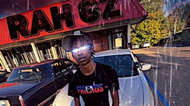 See Rah Gzz Death Video Rapper Rah Gz Was Shot