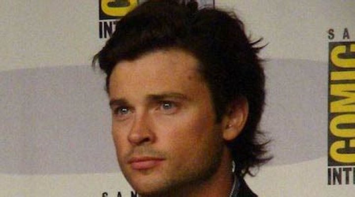 Tom Welling Height, Weight, Age, Girlfriend, Family, Biography
