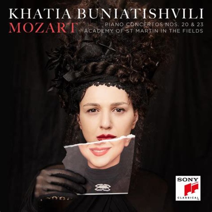 Unveiling The Symphony Of Collaborations In Khatia Buniatishvili's Musical World