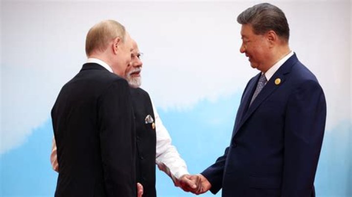 Vladimir Putin's Height: Uncovering The Mystery